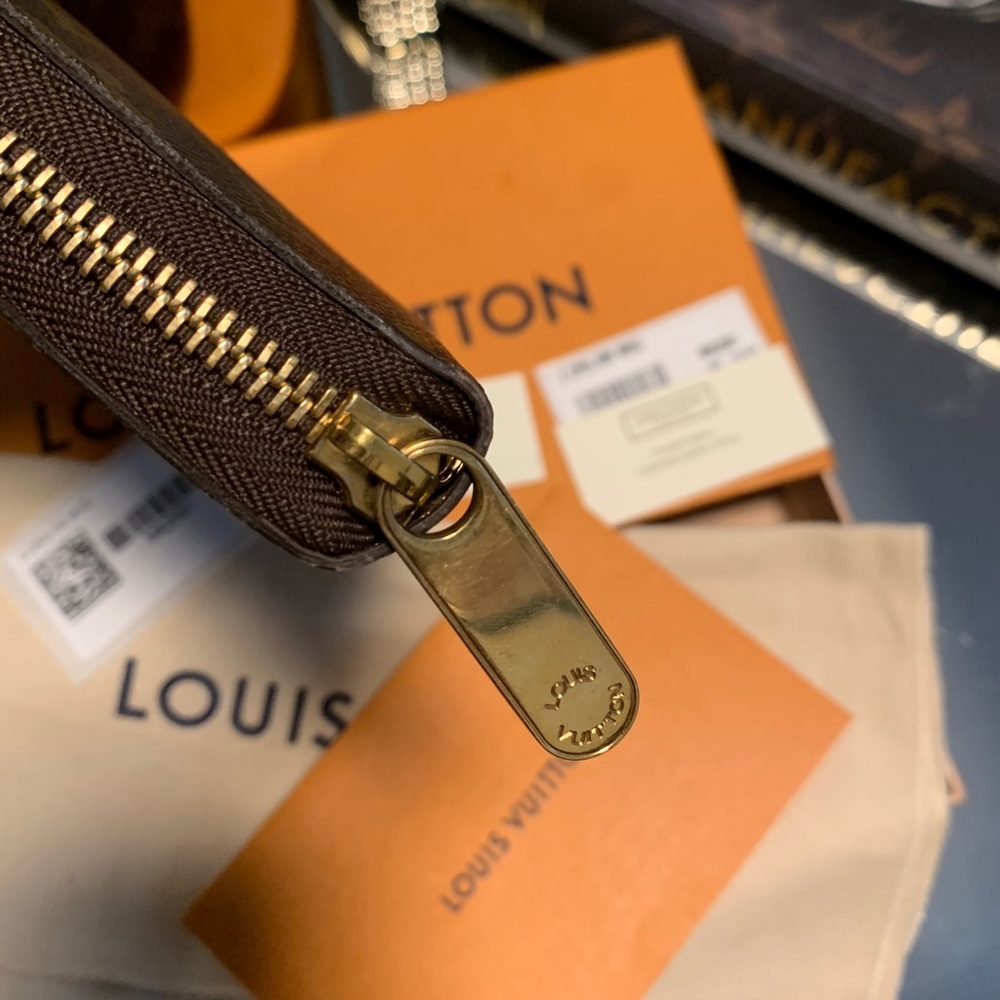 💯🆕❤️ Authentic Louis Vuitton Large Zippy Organizer - Picture 3 of 14